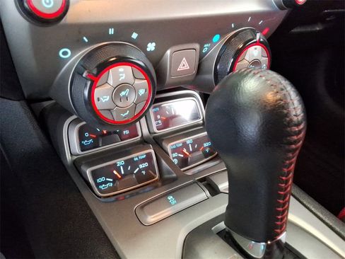 Used 2015 Chevrolet Camaro LT w/ Commemorative Special Edition image 17