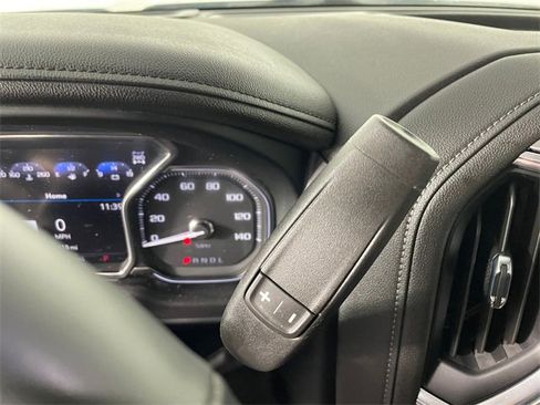 Used 2023 GMC Sierra 2500 Denali image 11