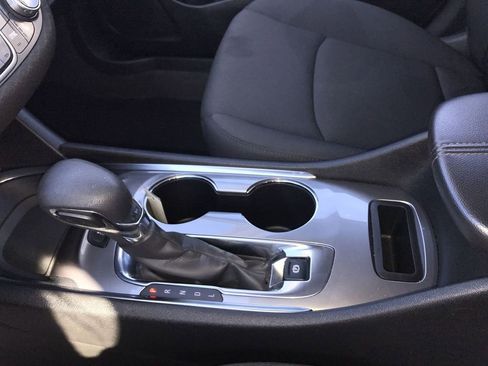 Used 2024 Chevrolet Malibu LT image 20