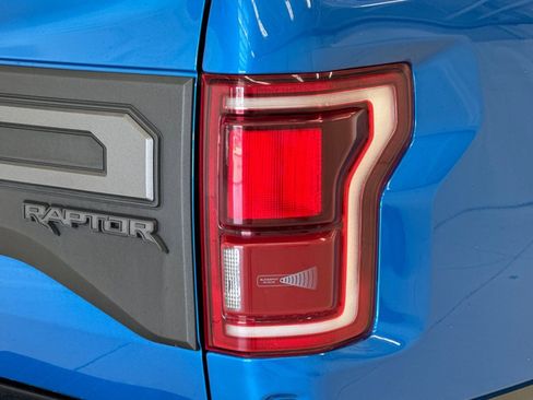 Used 2019 Ford F150 Raptor w/ Equipment Group 802A Luxury image 29