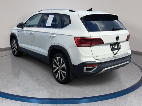 Used 2022 Volkswagen Taos SE FWD image 7