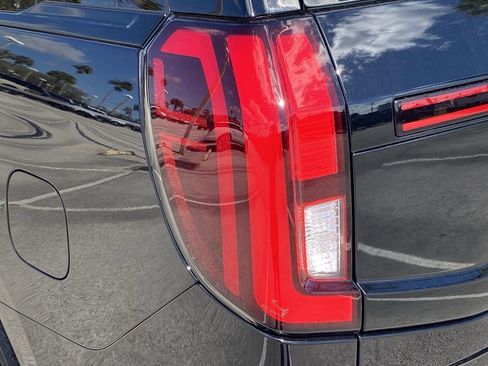New 2026 Ford Expedition Platinum w/ Stealth Appearance Package AWD/4WD image 8