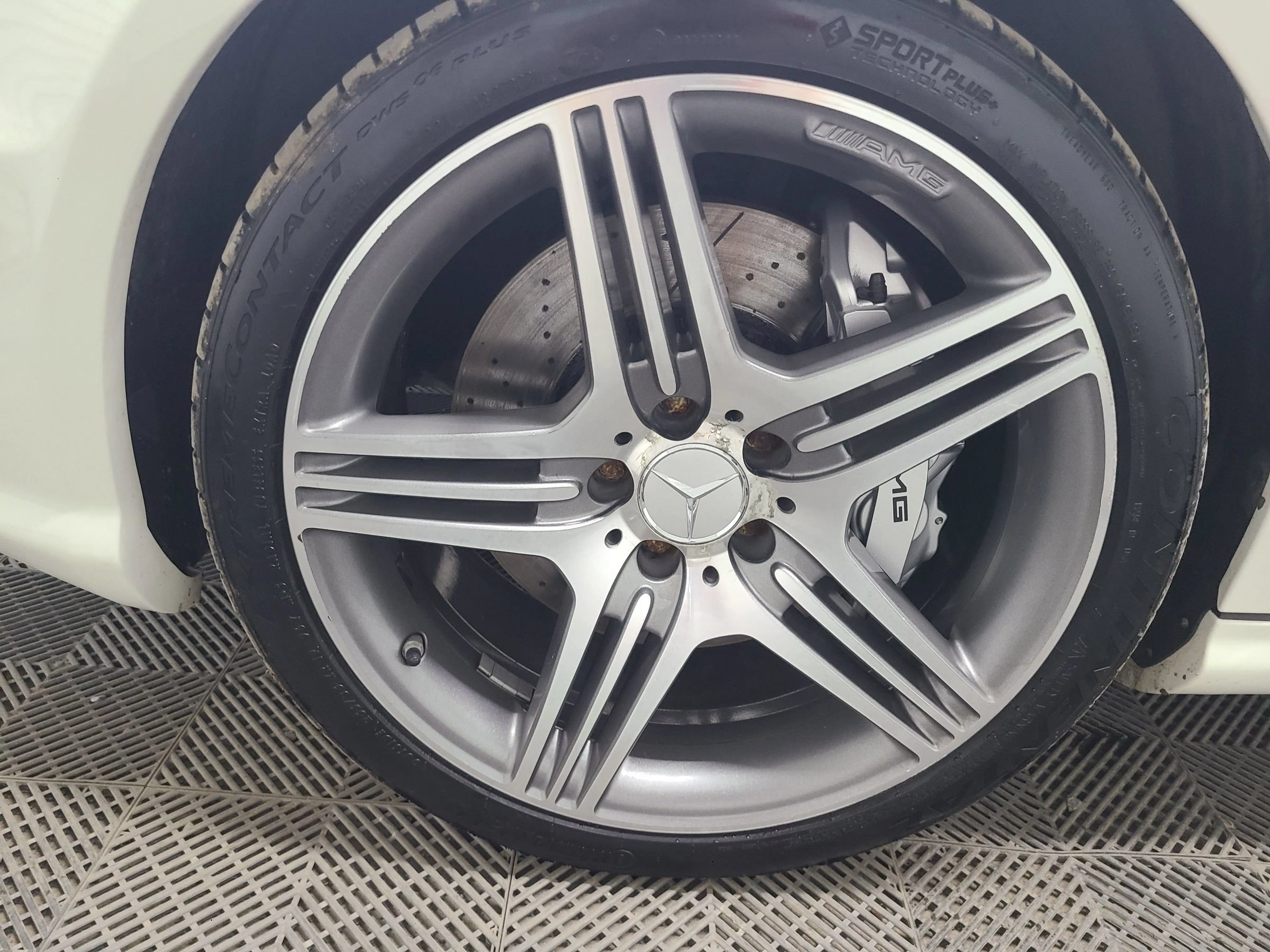 Used 2009 Mercedes-Benz CLS 63 AMG image 18