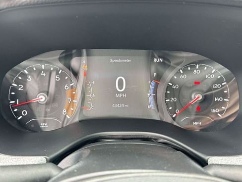 Used 2023 Jeep Compass Latitude w/ Sun and Sound Group AWD/4WD image 25
