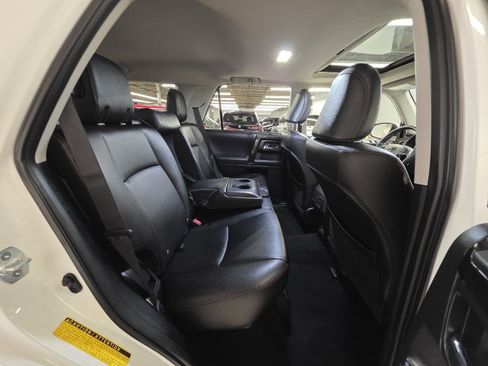 Used 2020 Toyota 4Runner TRD Off-Road Premium w/ Moonroof Package AWD/4WD image 13