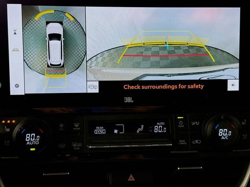 Used 2024 Toyota Grand Highlander Limited image 14