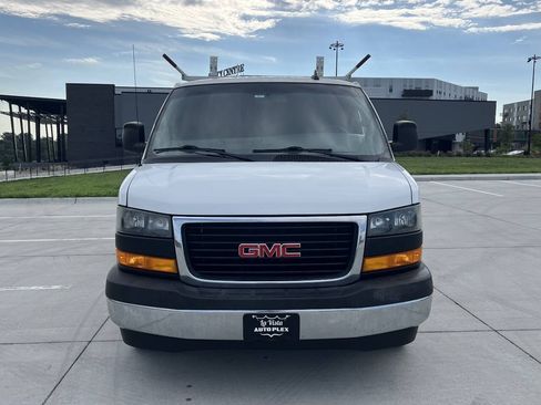 Used 2019 GMC Savana 2500 w/ Driver Convenience Package RWD image 6