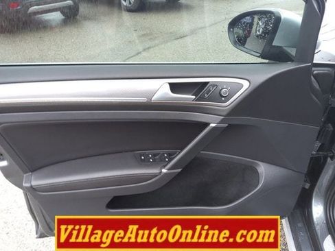 Used 2017 Volkswagen Golf Alltrack SE image 24