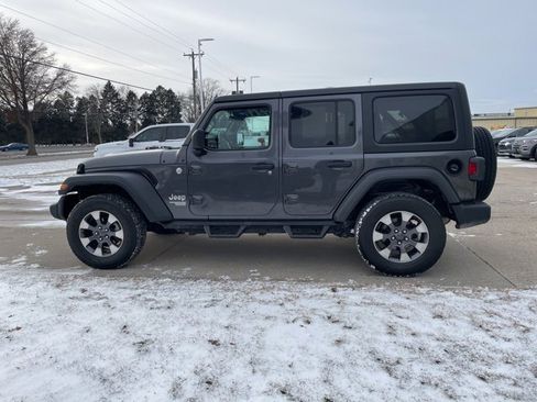 Used 2020 Jeep Wrangler Unlimited Sport S image 10