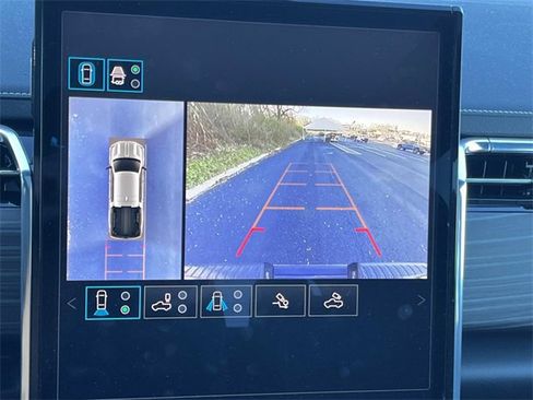 Used 2024 GMC Sierra EV Denali image 17