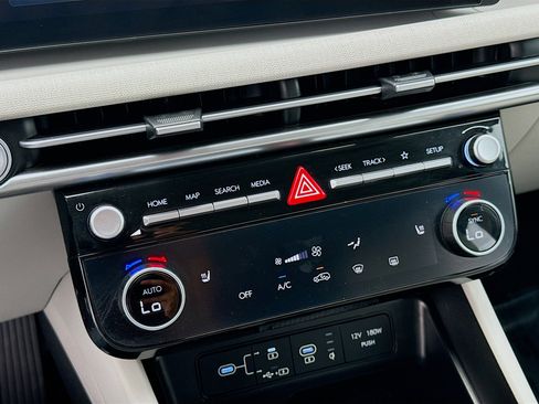 Certified 2025 Hyundai Tucson SEL image 12