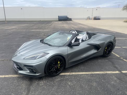 Used 2024 Chevrolet Corvette Stingray Premium Conv RWD image 35