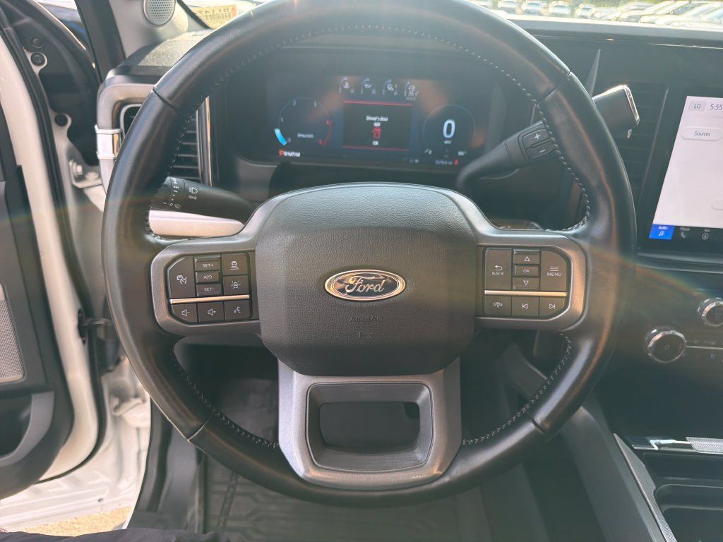 Used 2023 Ford F250 Lariat w/ Lariat Ultimate Package AWD/4WD image 20