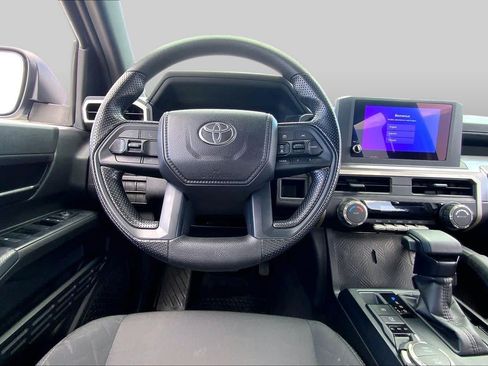 Used 2026 Toyota Tacoma SR5 AWD/4WD image 6