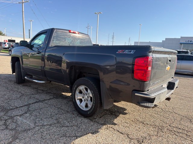 Used 2015 Chevrolet Silverado 1500 LT w/ LT Convenience Package AWD/4WD image 4