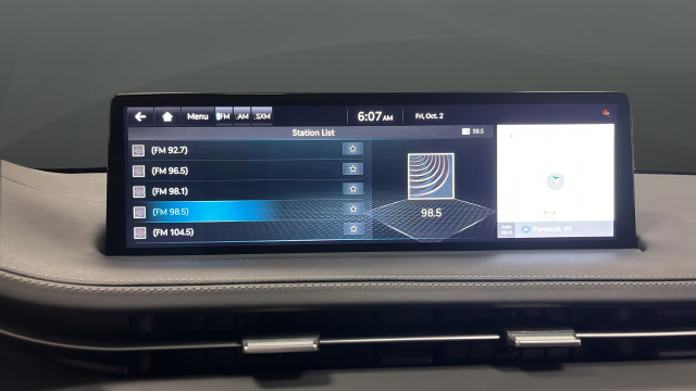 Used 2025 Genesis GV70 2.5T w/ Sport Prestige Package AWD/4WD image 28