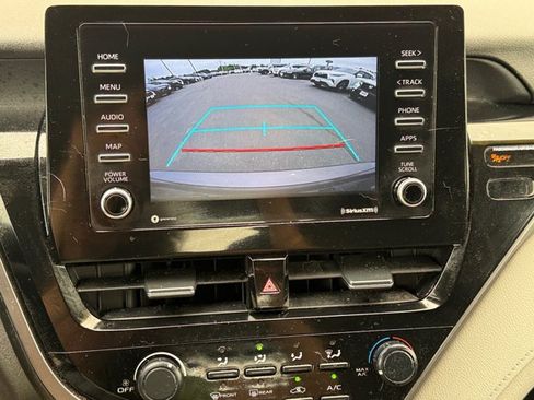 Used 2021 Toyota Camry LE AWD/4WD image 14