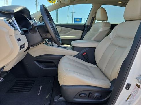 Used 2023 Nissan Murano SL w/ SL Moonroof Package FWD image 10