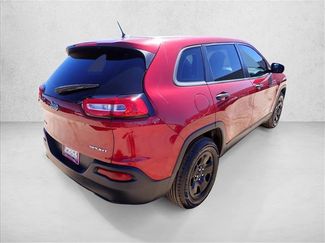 Used 2015 Jeep Cherokee Sport AWD/4WD video 4