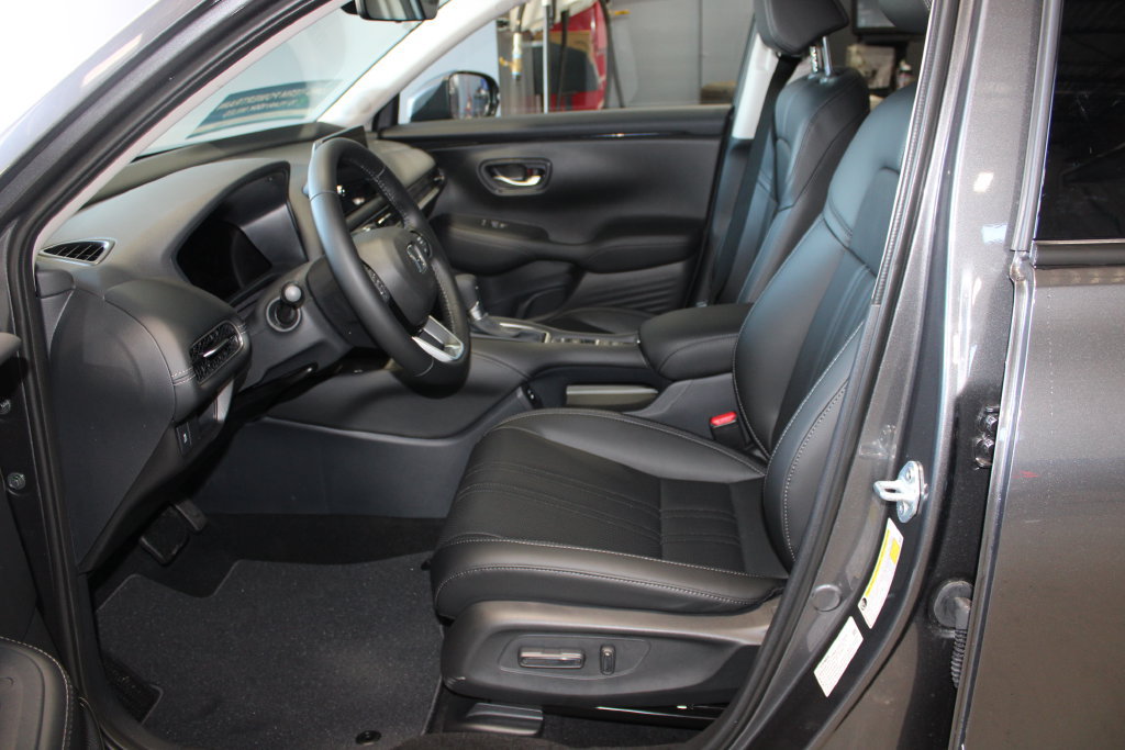 New 2027 Honda HR-V EX-L image 14