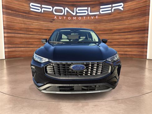 New 2026 Ford Escape Active w/ Cold Weather Package image 9