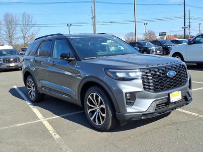New 2026 Ford Explorer ST-Line