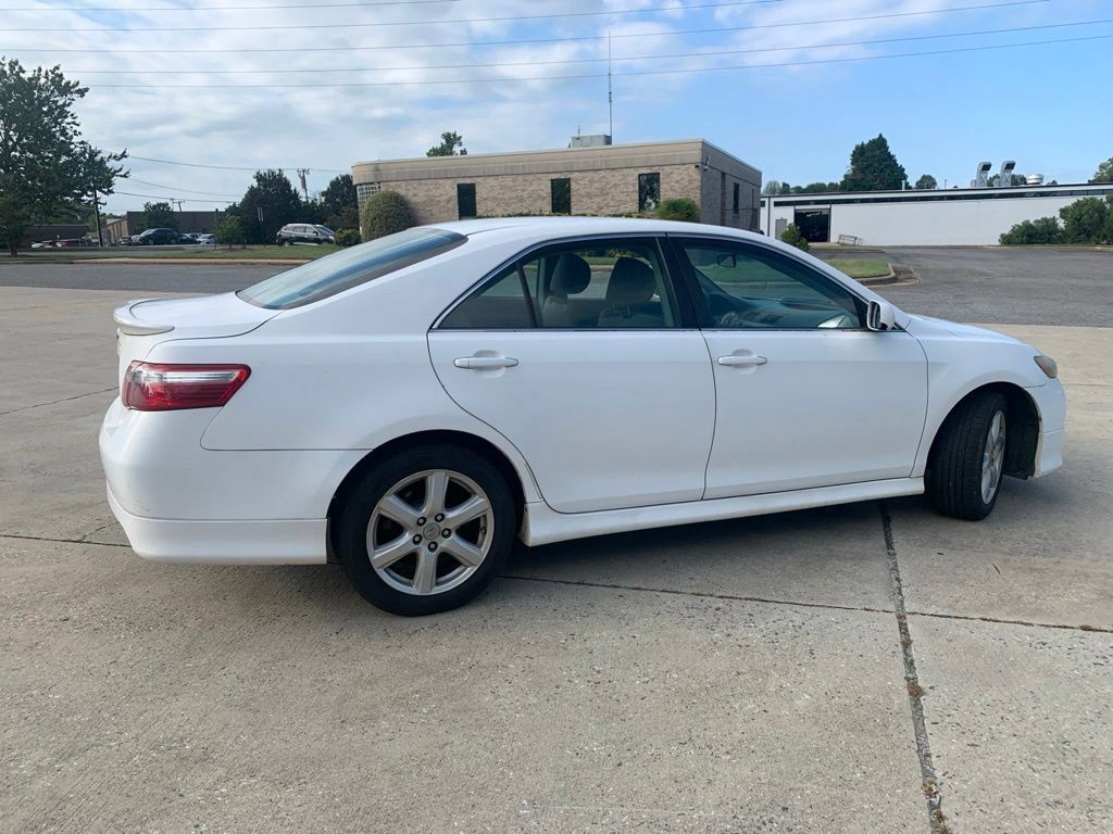 Used 2007 Toyota Camry LE FWD image 12
