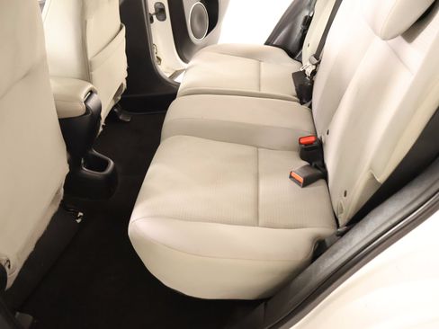 Used 2021 Honda HR-V EX image 12