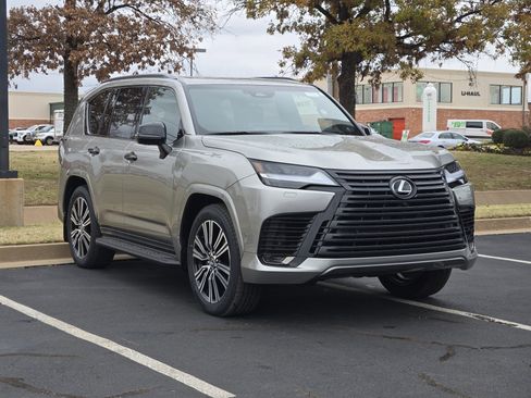 New 2025 Lexus LX 700h Luxury w/ Appearance Package image 2