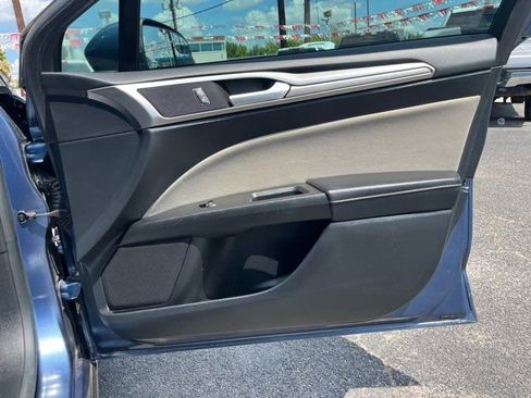 Used 2018 Ford Fusion S image 19