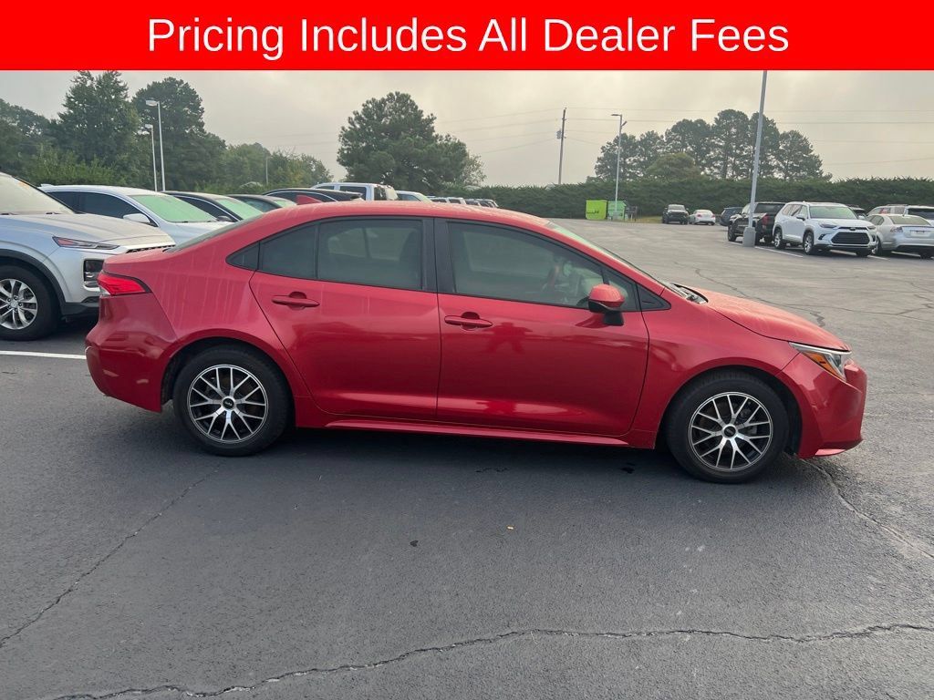 Used 2021 Toyota Corolla LE FWD image 15