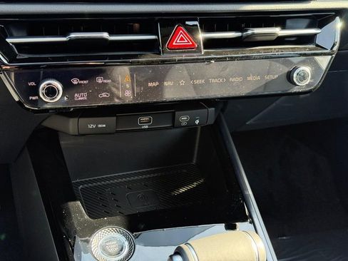 New 2026 Kia Niro SX image 13