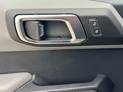 Used 2022 Ford Bronco Big Bend image 8