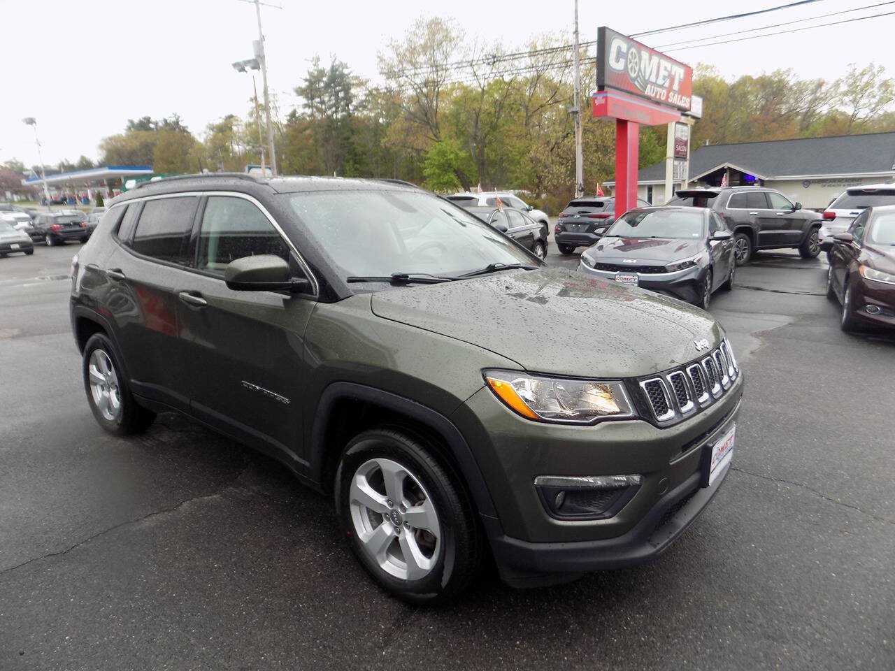 Used 2019 Jeep Compass Latitude w/ Cold Weather Group AWD/4WD image 1