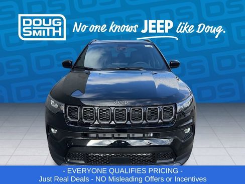 New 2026 Jeep Compass Latitude image 8