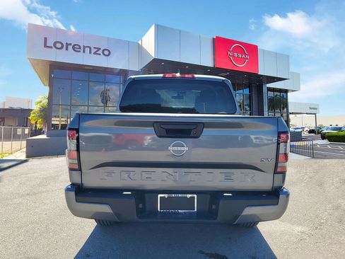 Certified 2024 Nissan Frontier SV image 6