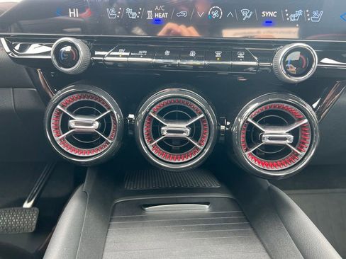 New 2026 Chevrolet Blazer EV RS AWD/4WD image 16