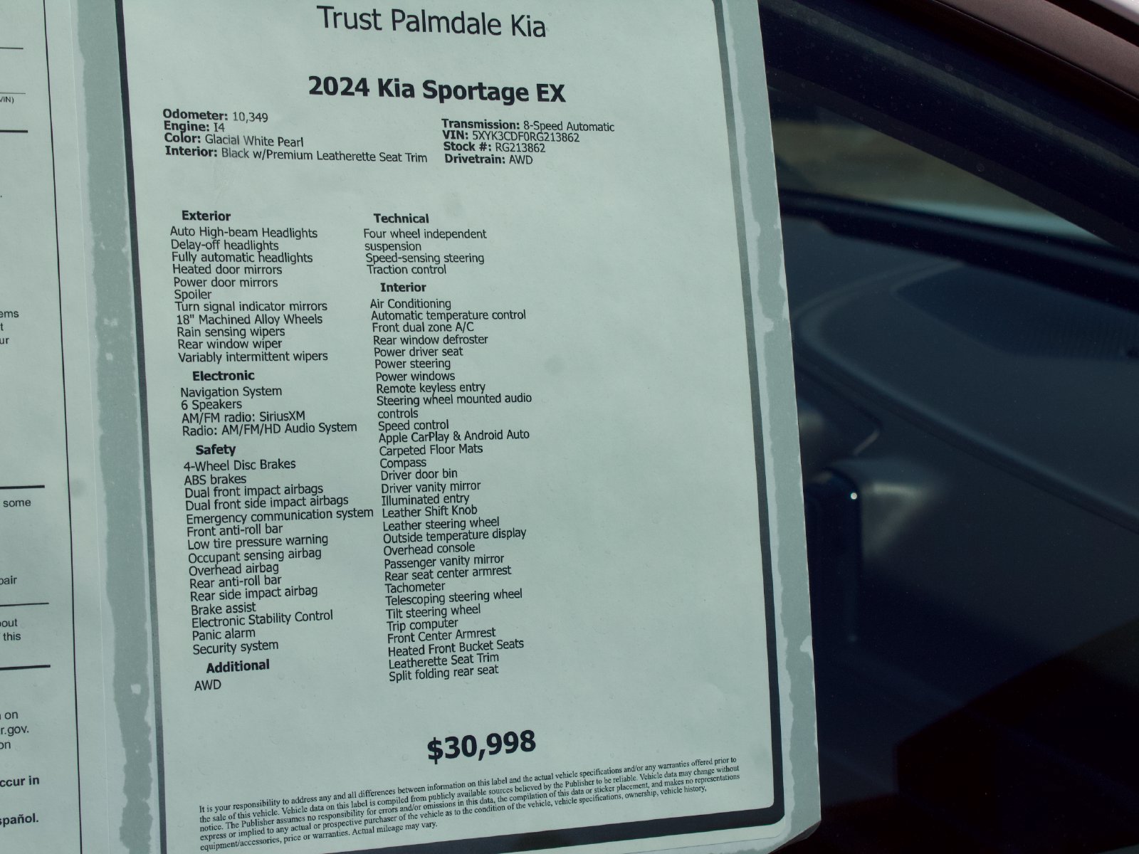 Used 2024 Kia Sportage EX AWD/4WD image 17