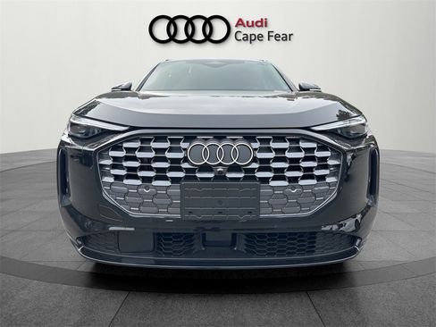 New 2025 Audi Q5 Premium Plus image 9