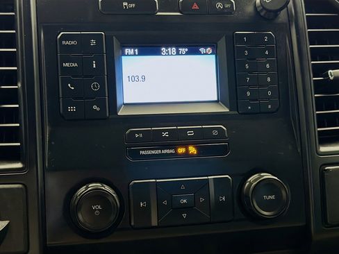 Used 2019 Ford F150 XL w/ Equipment Group 101A Mid image 9