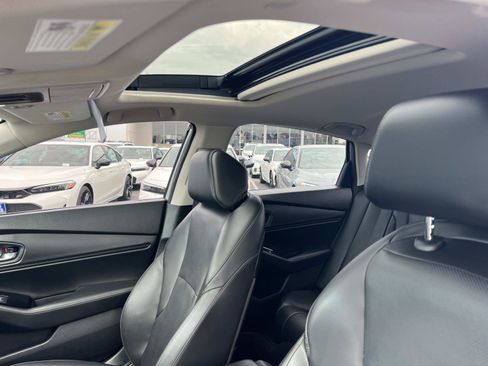 Certified 2023 Honda Accord Touring image 20