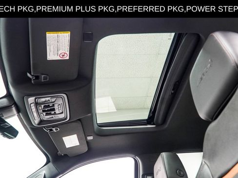 Used 2023 GMC Sierra 2500 AT4 w/ AT4 Premium Plus Package AWD/4WD image 42