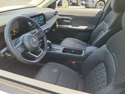 New 2026 Nissan Kicks SV w/ Charging Package FWD image 3