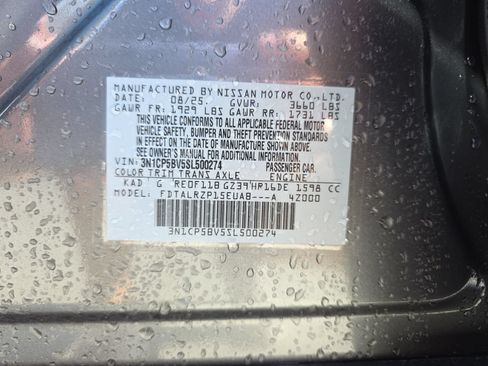 Certified 2025 Nissan Kicks Play S FWD image 32