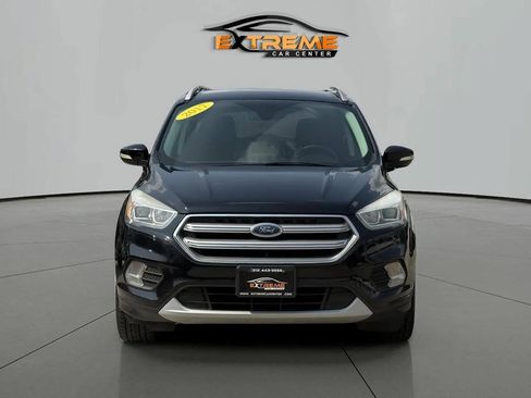 Used 2017 Ford Escape Titanium FWD image 9