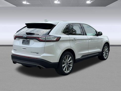 Used 2017 Ford Edge Titanium w/ Equipment Group 301A AWD/4WD image 8