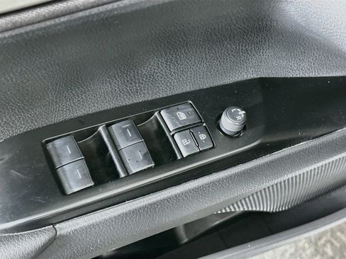 Used 2025 Toyota Camry LE FWD image 15