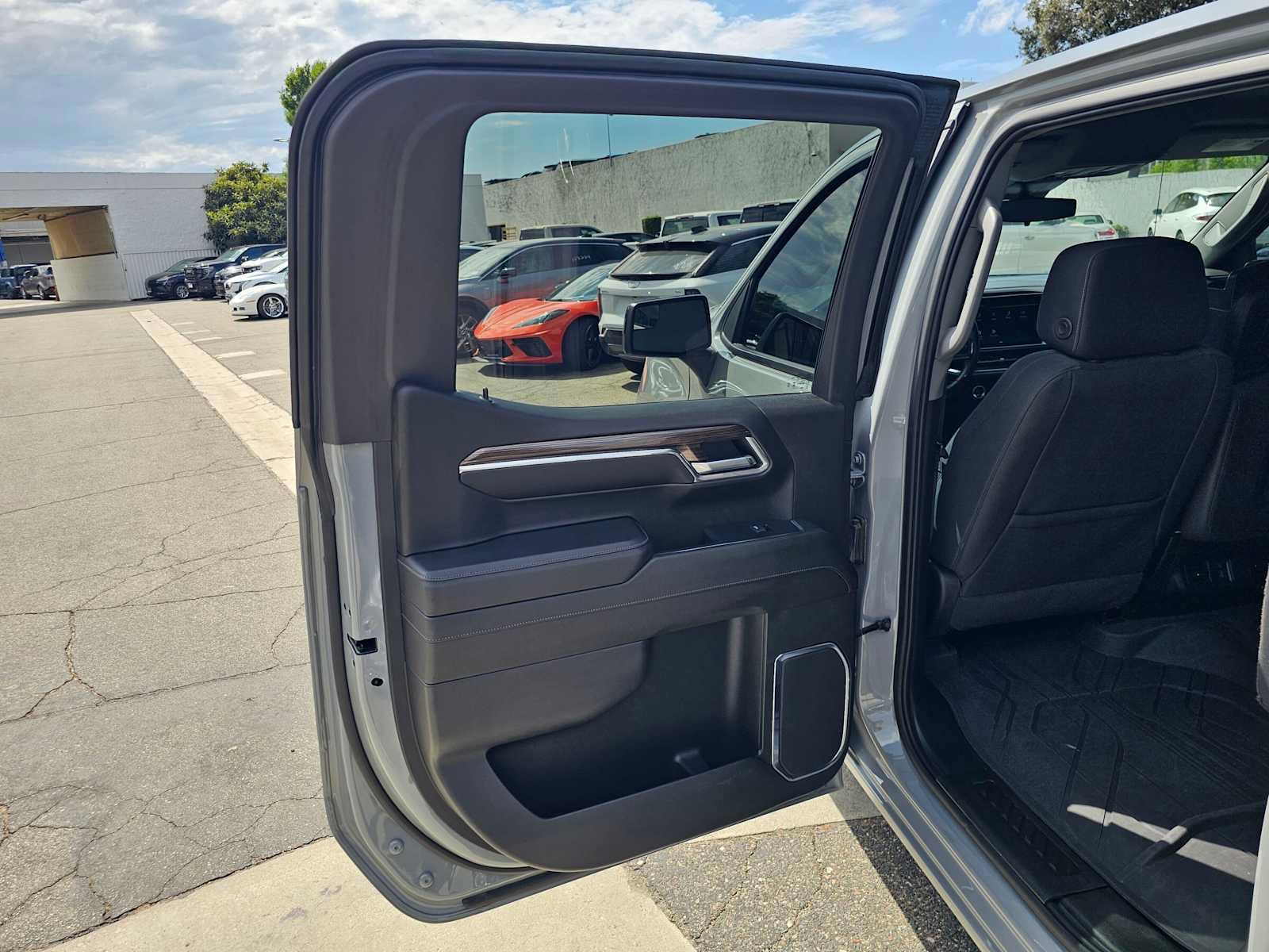 Used 2024 Chevrolet Silverado 1500 RST RWD image 17