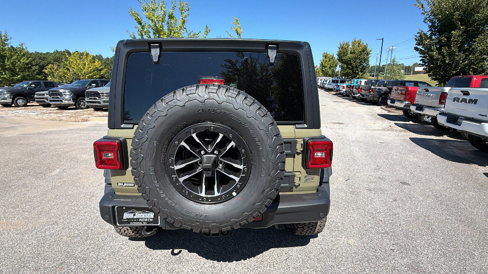 New 2027 Jeep Wrangler Unlimited Rubicon 392 AWD/4WD image 9