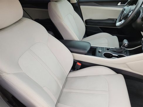 Used 2022 Kia K5 LXS image 25